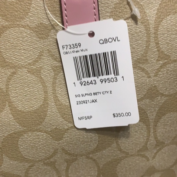 Authentic Coach leather Disney collection L.Edition zip top tote - Picture 8 of 12